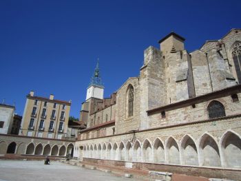 Perpignan (mit Karfreitagsprozession)